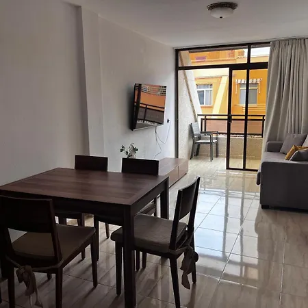 Royal Holiday, Cristianos Apartment *